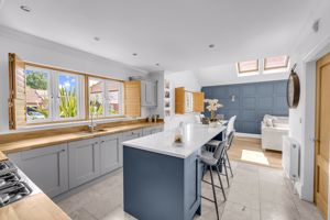 Photo 26- click for photo gallery